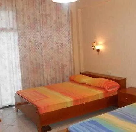Ari Hotel Sarandë
